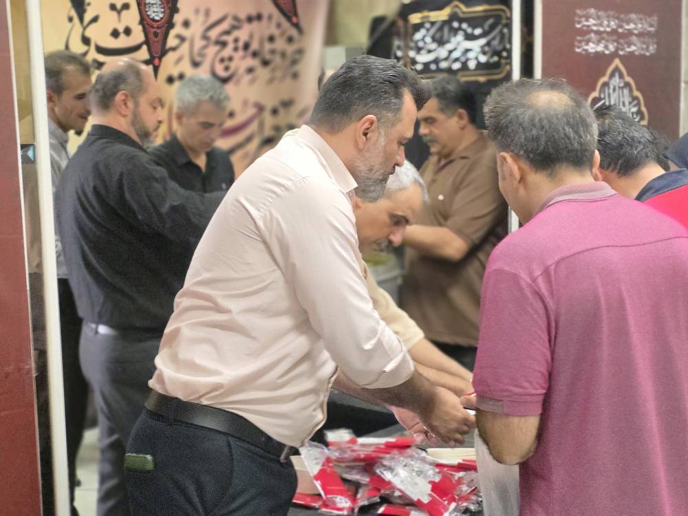 برپایی موکب پذیرایی به مناسبت اربعین حسینی در ستاد شرکت نفت فلات قاره ایران